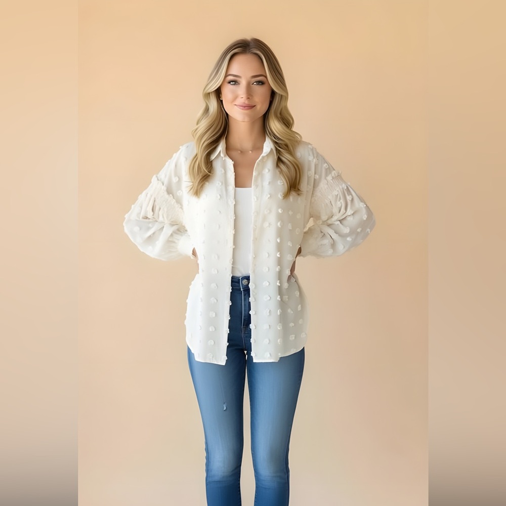 NWOT Zara Cream Blouse with White Floral Accents - Size M - Picture 10 of 11